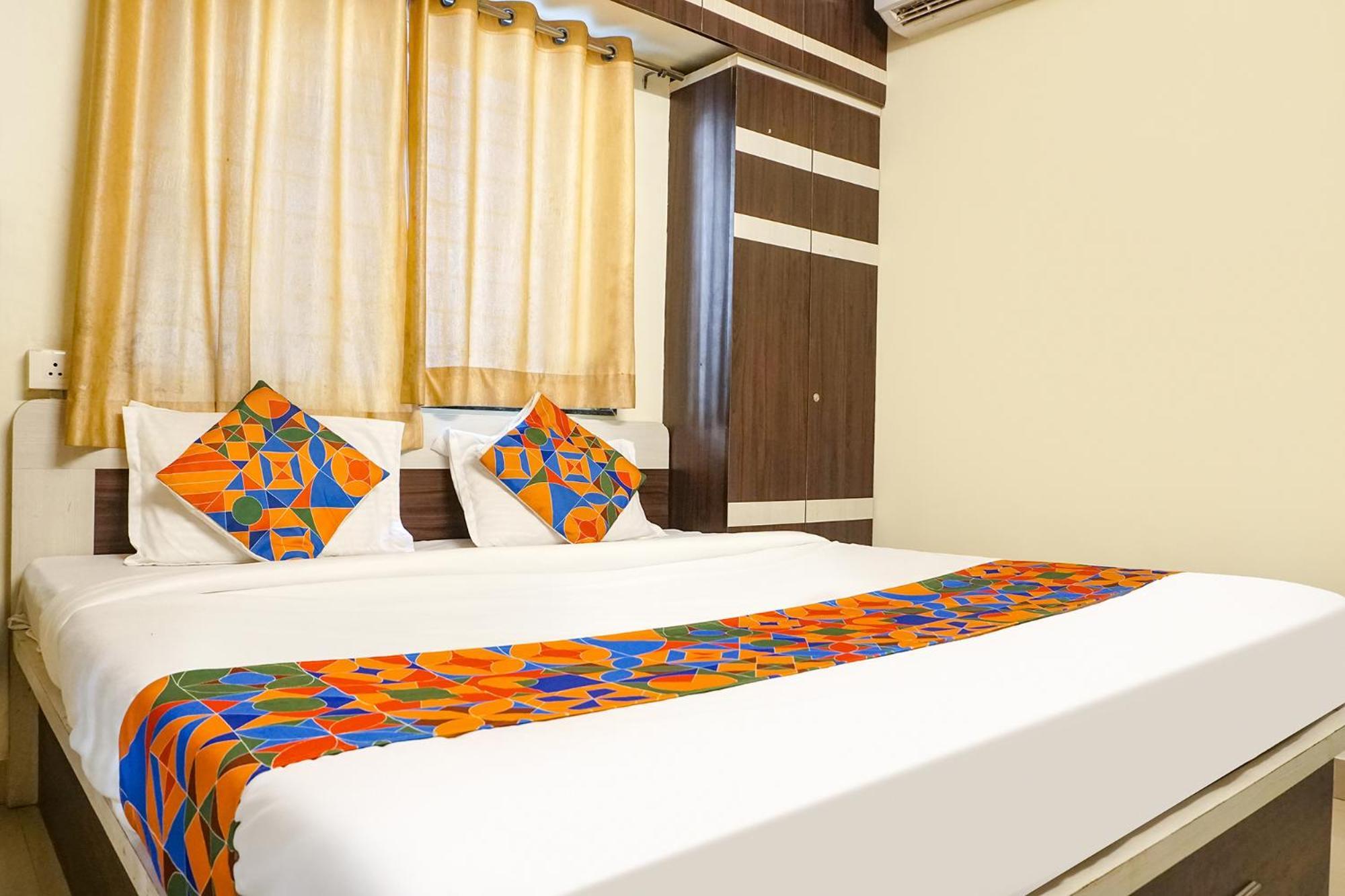 Fabhotel The Guest House Pune Exterior photo